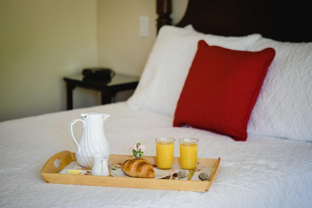 Green Acres Inn Kingston Bagian luar foto